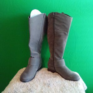 Torrid - Western Knee High Boot –Grey-11W